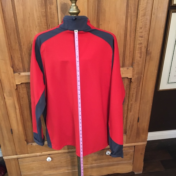 REI shell. Full zip, unlined. Chest zip pocket - Picture 4 of 7